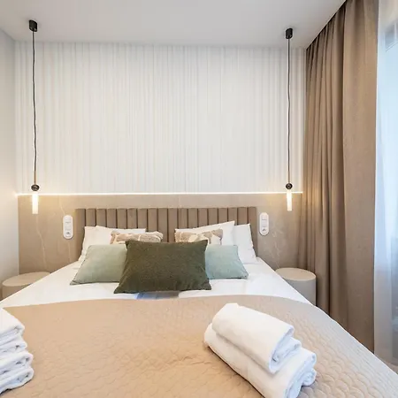 Baltic Park Plaza Lux - Visitopl アパート