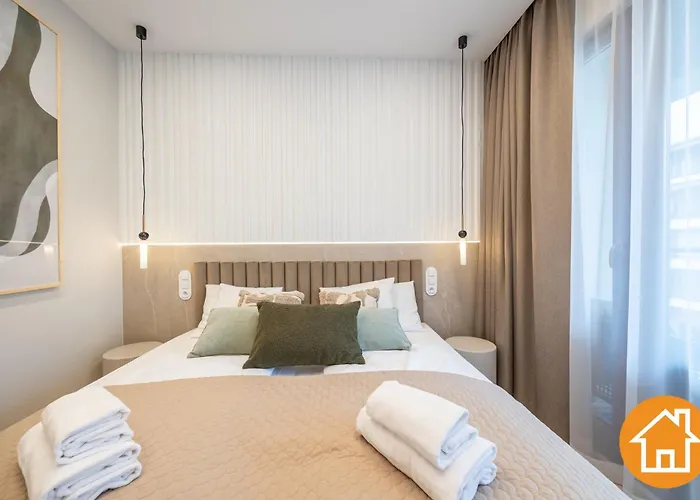 Baltic Park Plaza Lux - Visitopl Lägenhet